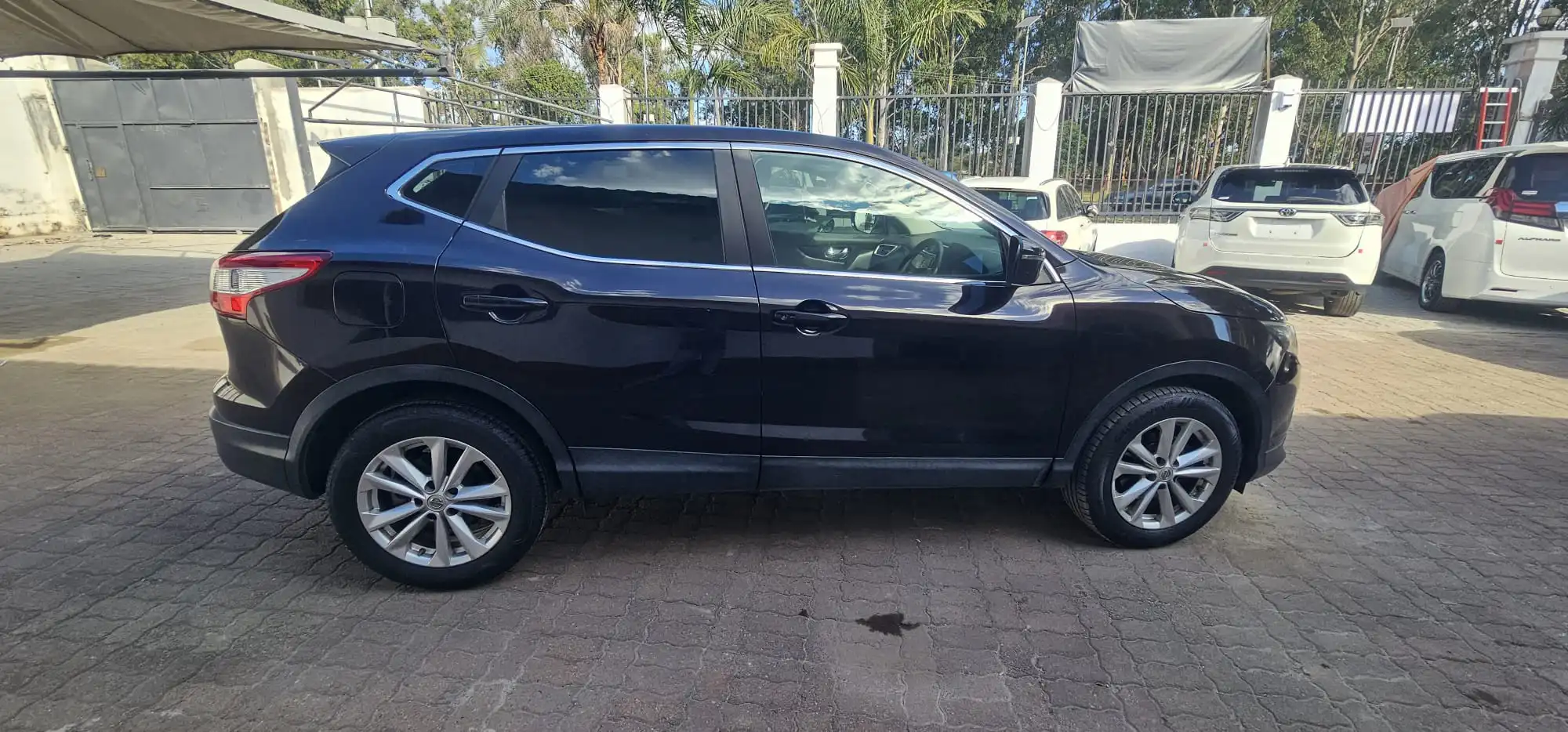 Zambia used car sale 2015 Nissan Qashqai 2